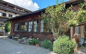 Wohnung direkt am Tegernsee mit XL-Terrasse